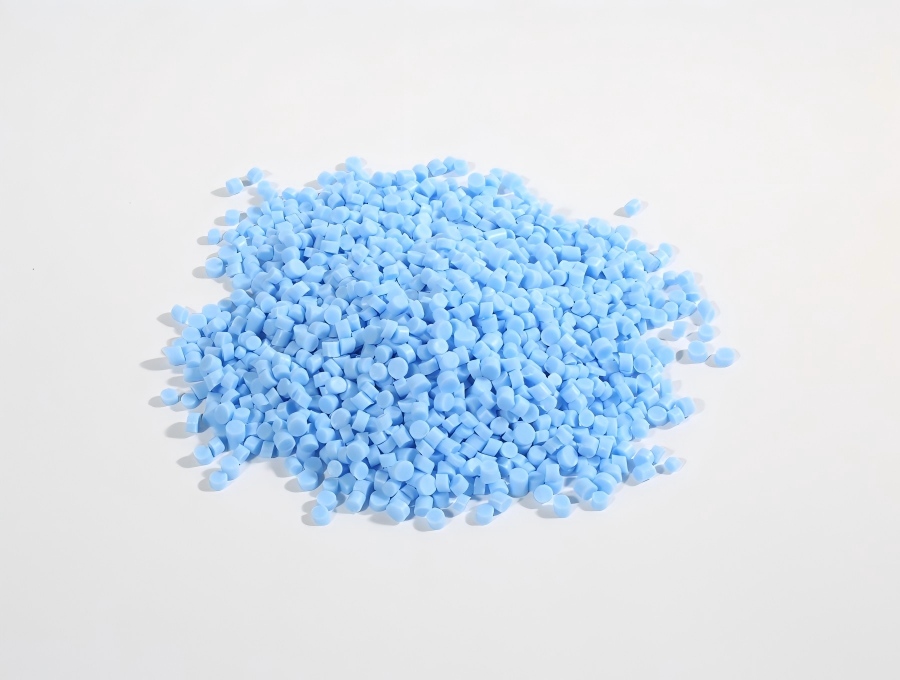 ဆေးထိုးပုံသွင်းထားသော TPE ပစ္စည်းများ၏ မျက်နှာပြင်သည် အဖြူရောင်ဖြစ်လာသည် - မှို သို့မဟုတ် ကုန်ကြမ်းပြဿနာရှိပါသလား။